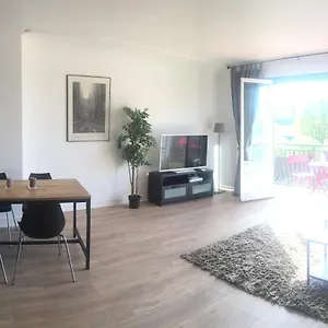 Flat Close To Vieux Appartement